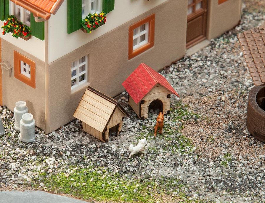 H0-Hundehütten