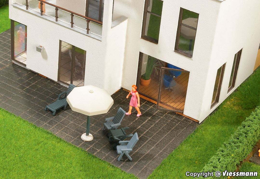 H0-Kubushaus Anna mit Balkon