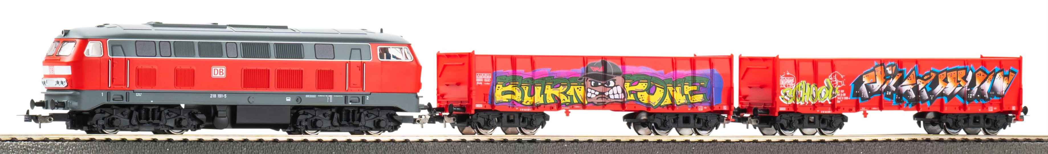 Güterzug-Set BR218 DB AG, mit Bettung