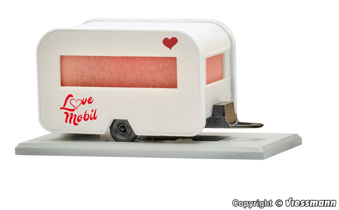 H0-Love Mobil mit LED-Beleuchtung bewegt