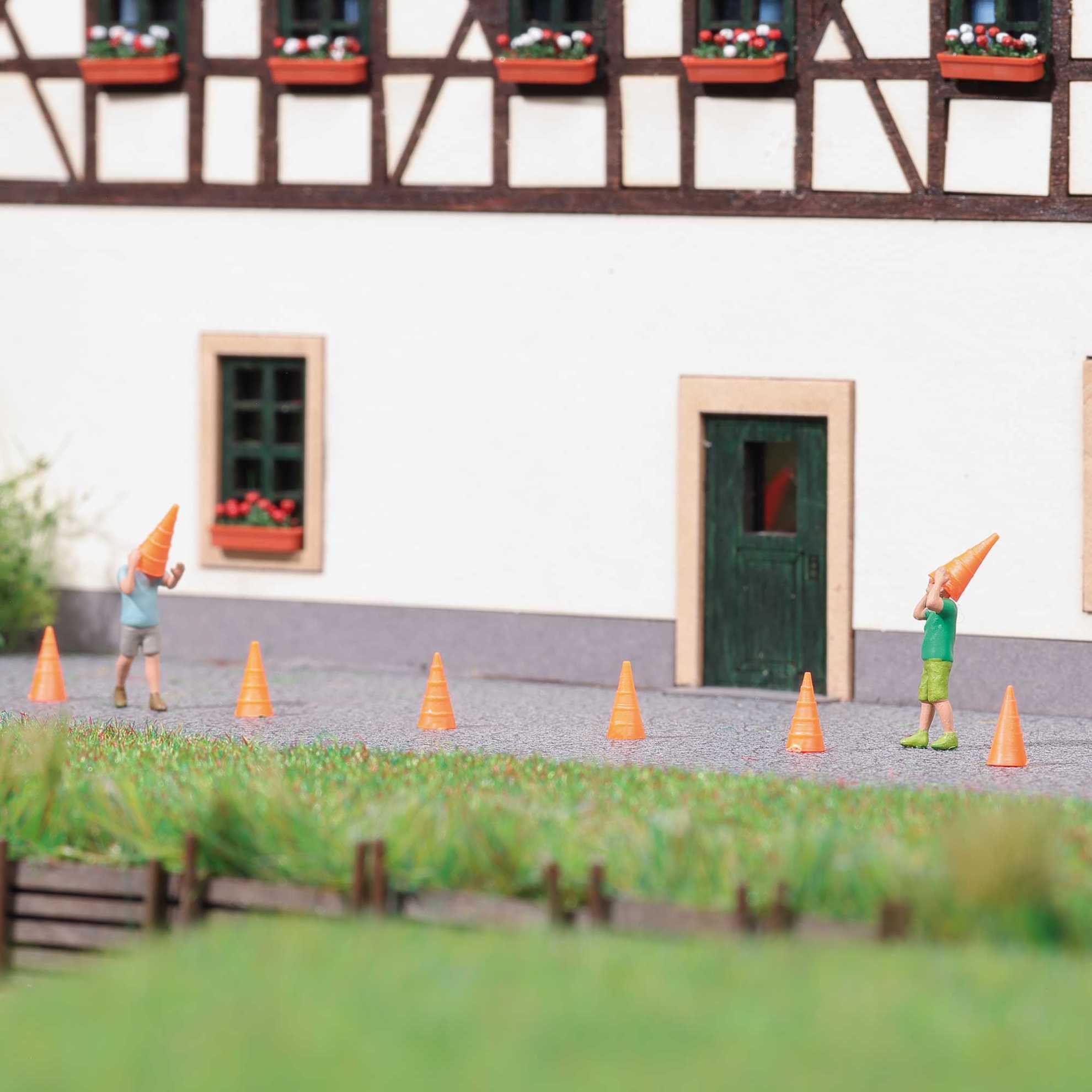 Action-Set: Leitkegelspiele
