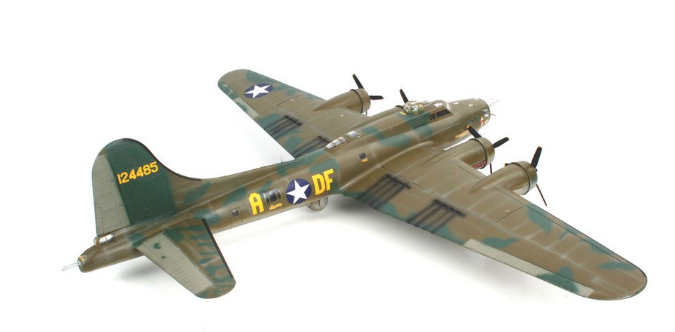 1:48-B-17F Memphis Belle