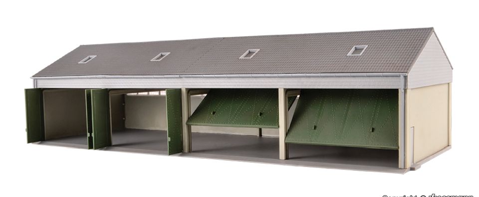 H0-Bundeswehr Fahrzeughalle