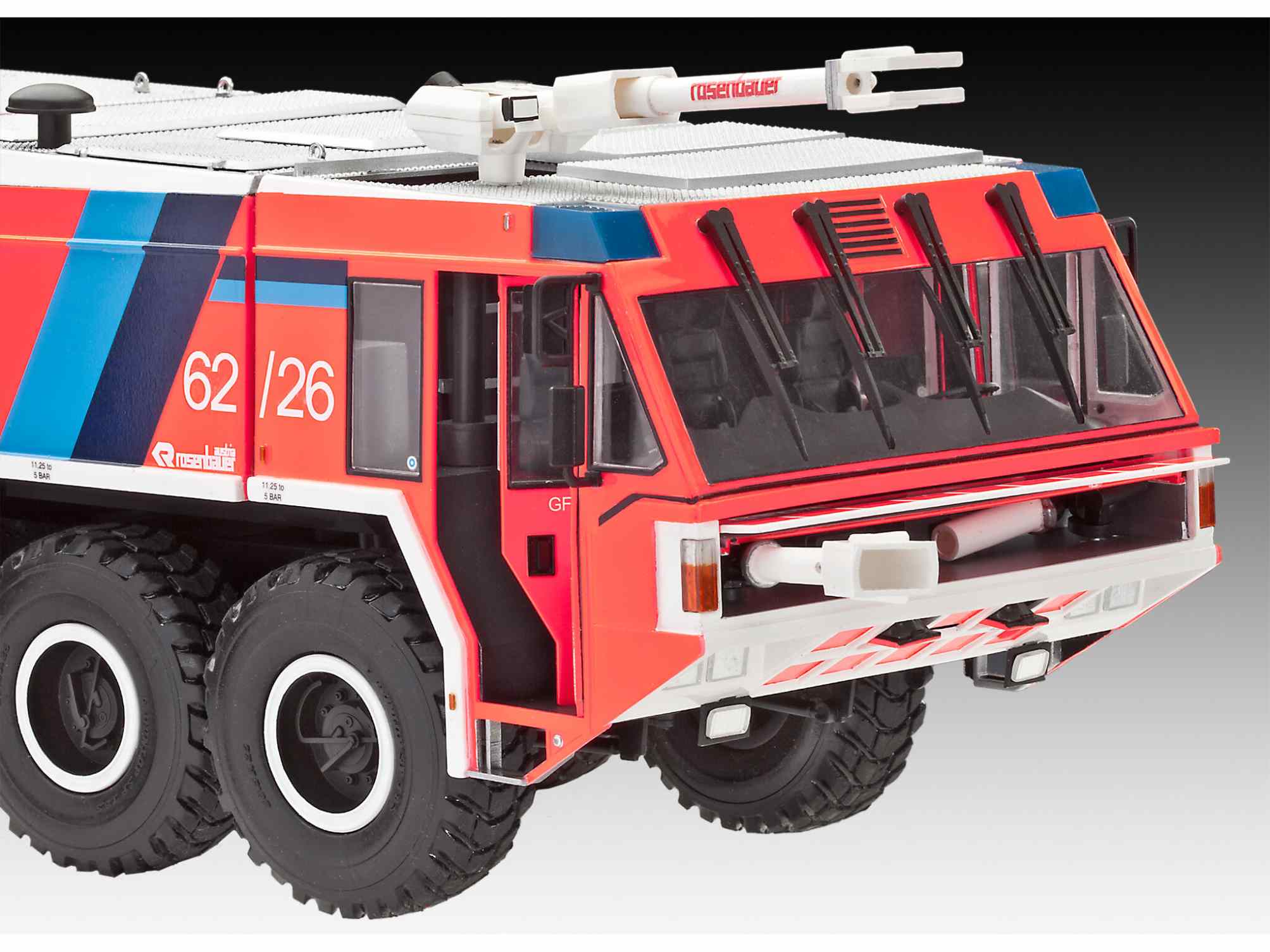 1:24-GFLF Simba 8x8