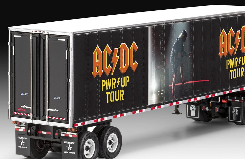 1:32-AC/DC Tour Truck & Trailer