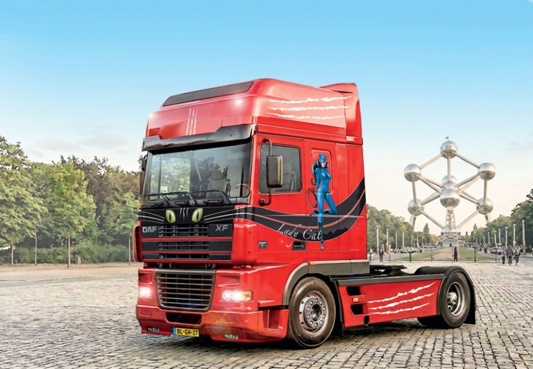 1:24 DAF XF 95 SUPER SPACE CAB