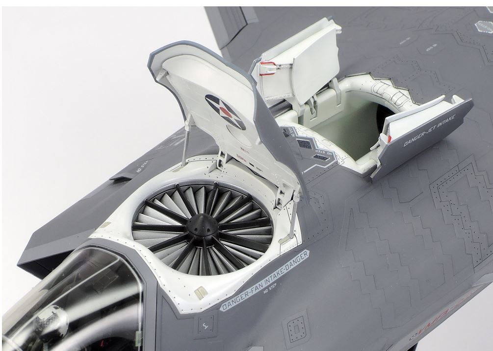 1:48 US F-35B Lightning II