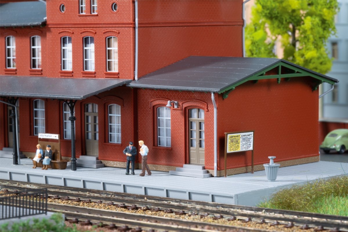 N-Bahnhof Neupreußen