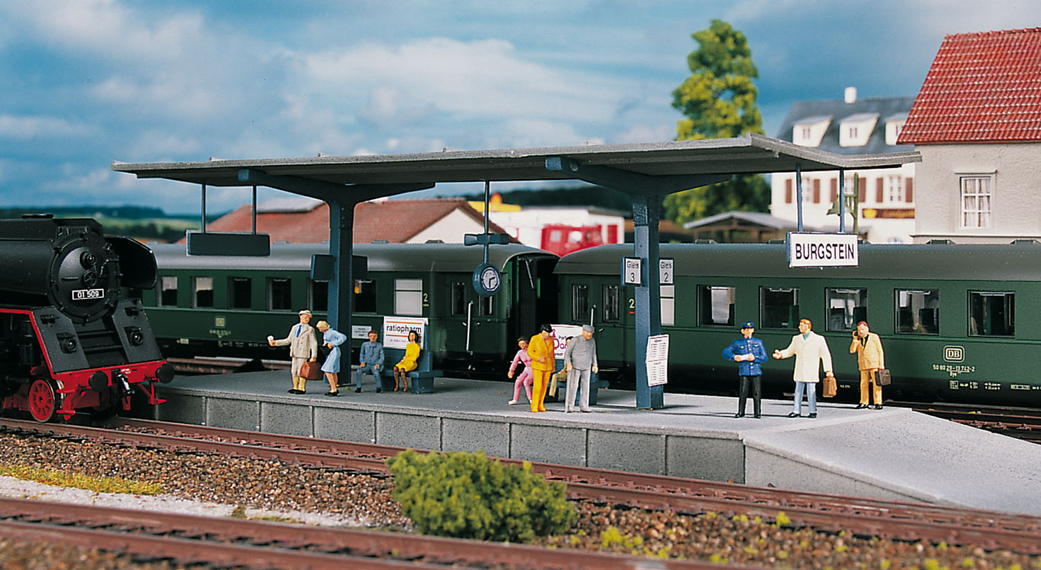 H0-Bahnsteig Burgstein