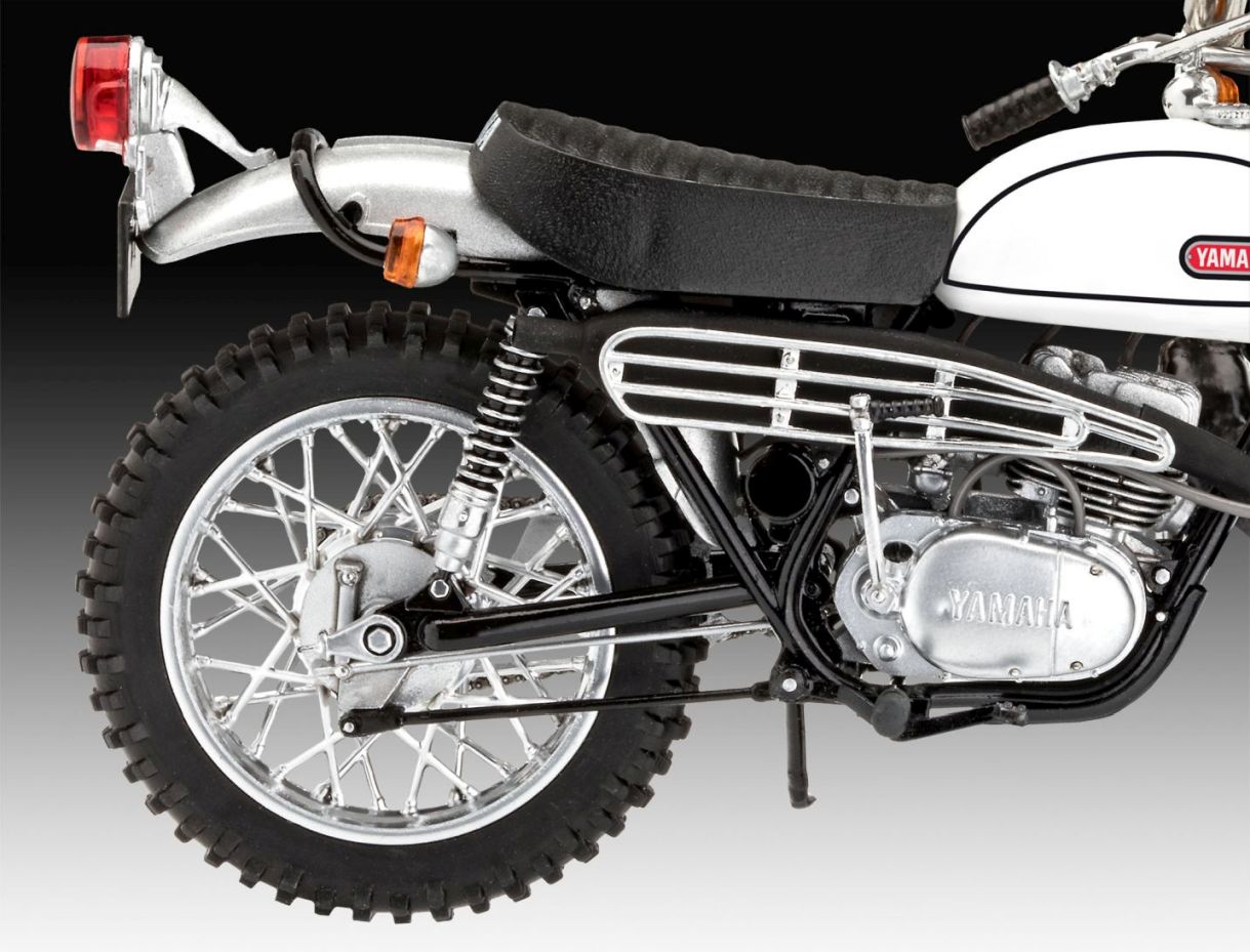 1:12-Yamaha 250 DT 1