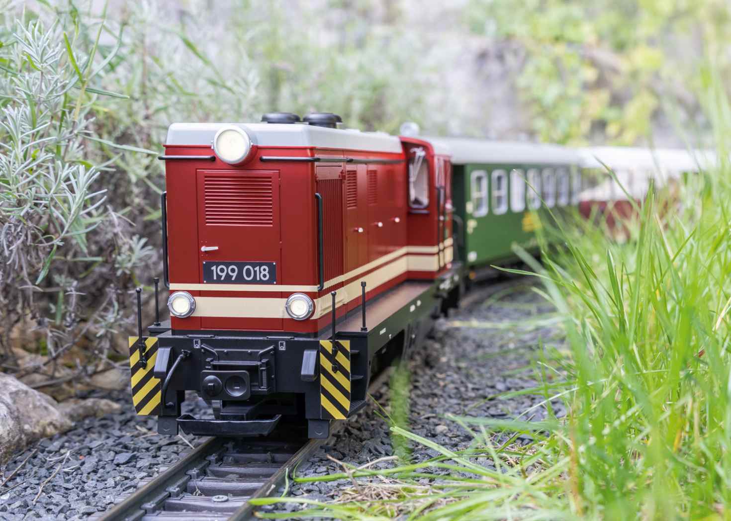 Diesellok 199 018 der SOEG