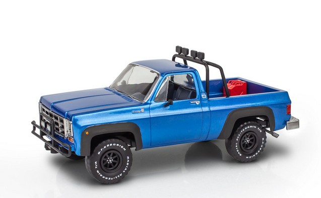 1:28-1978 Chevy 4x4 Pickup with Go-kart