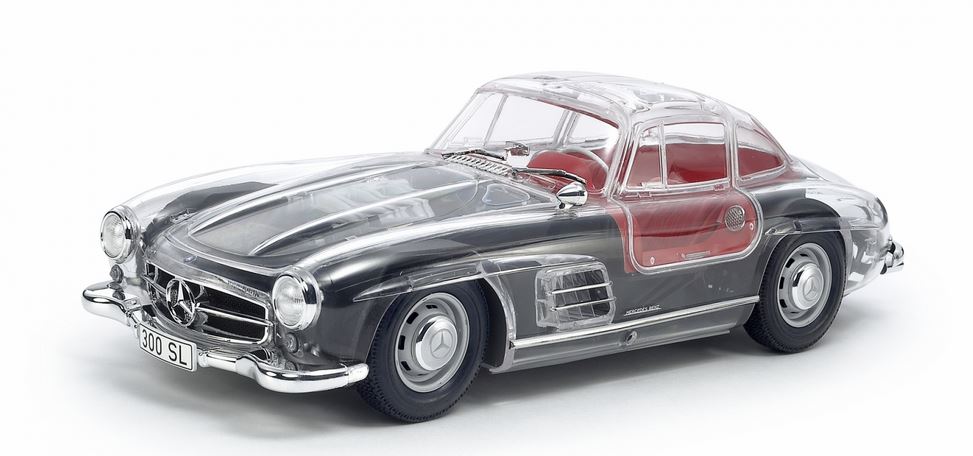 1:24 Mercedes-Benz 300SL Full-View