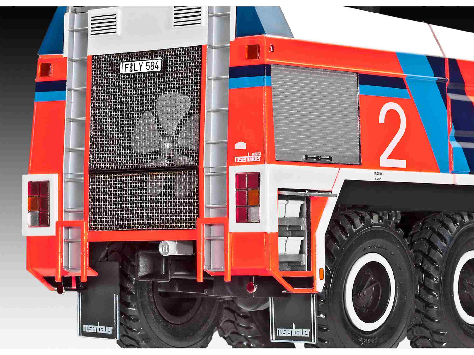 1:24-GFLF Simba 8x8