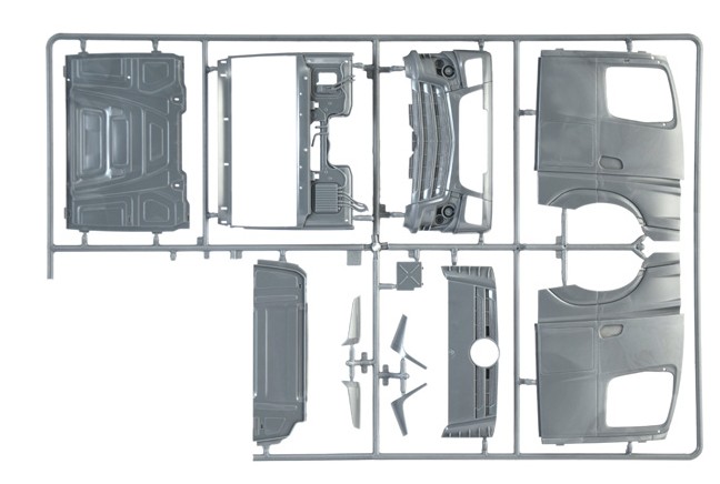 1:24 MB Actros MP4 Big Space
