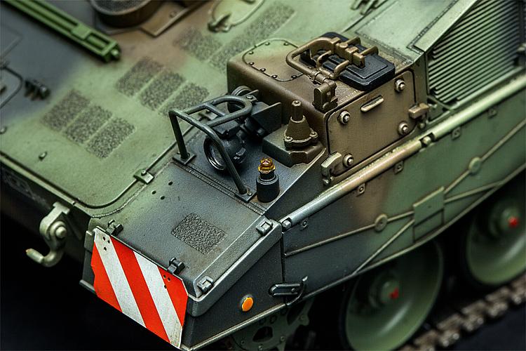 1/35 Panzerhaubitze 2000