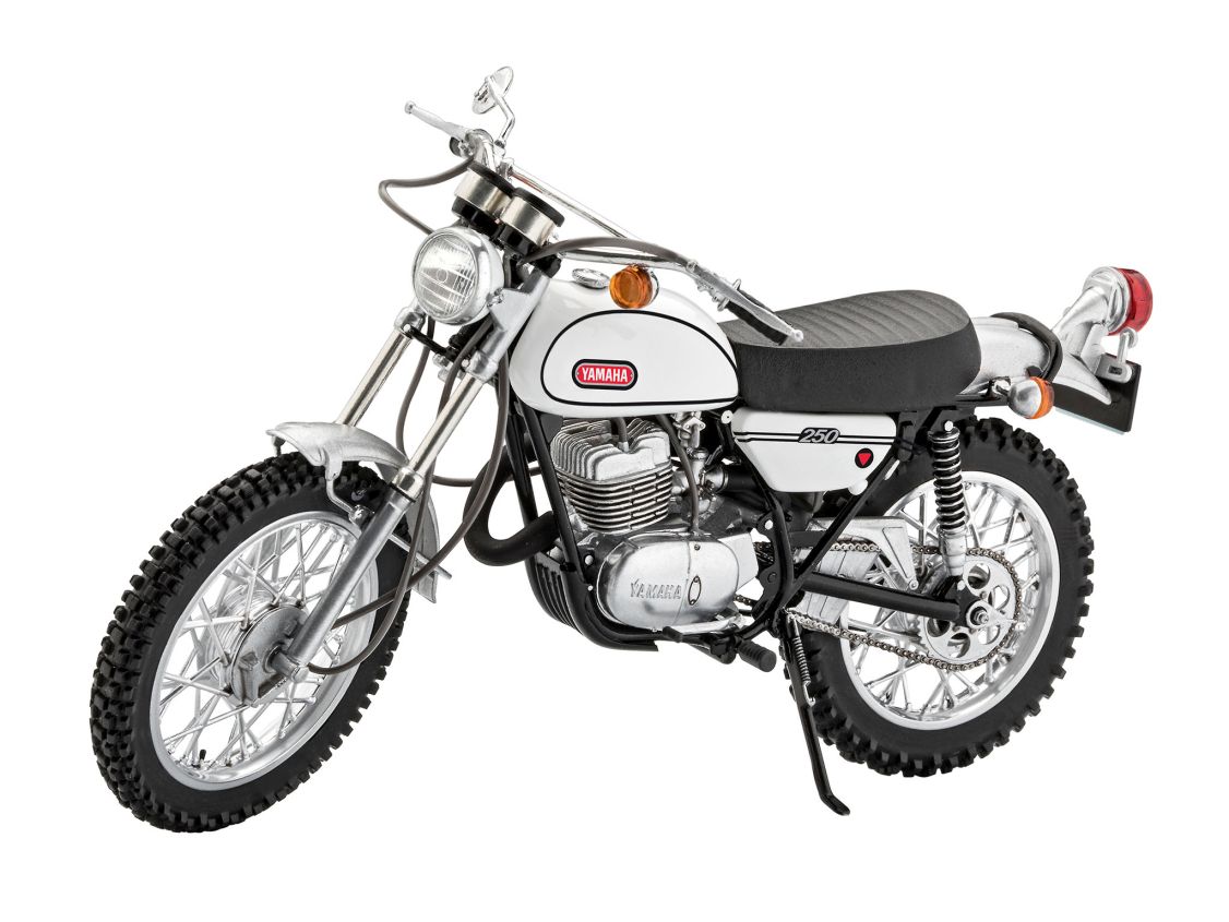 1:12-Yamaha 250 DT 1