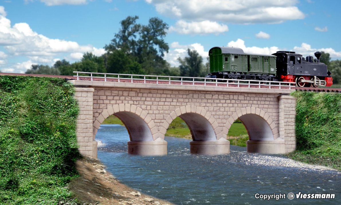 N/Z-Erzberg-Brücke m. Pfeiler,eingleisig