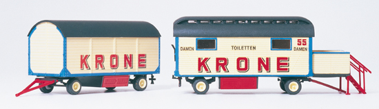Damentoilette und Packwagen