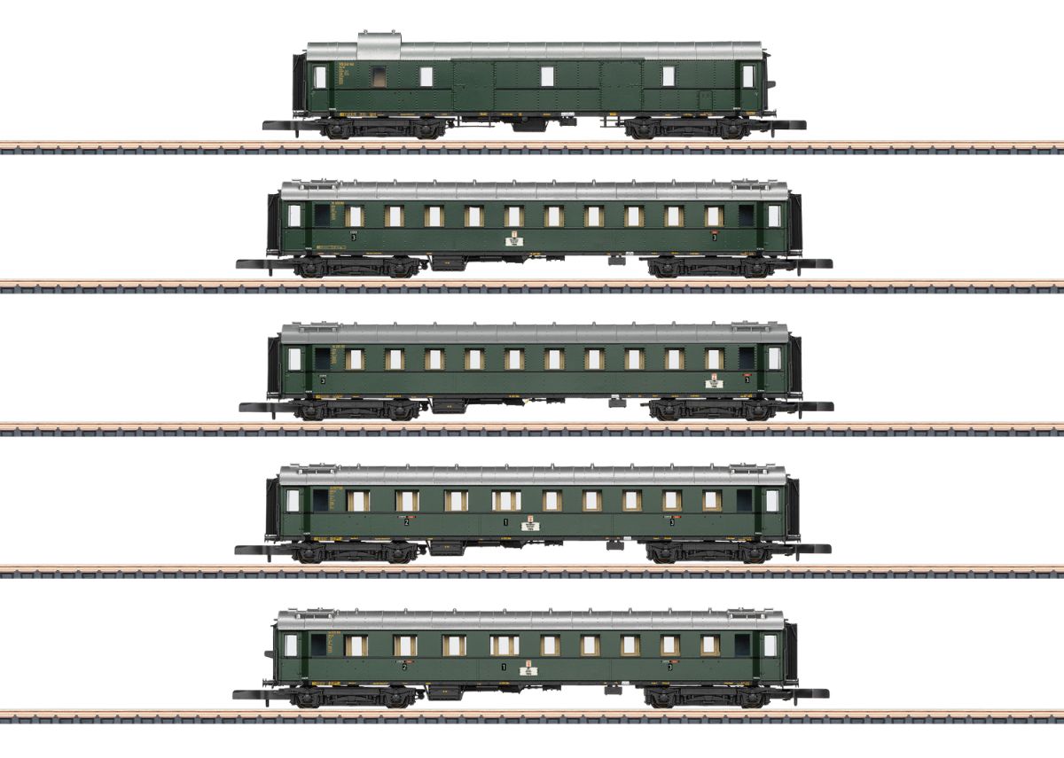 Schnellzugwagen-Set d. Einheitsbauart DB