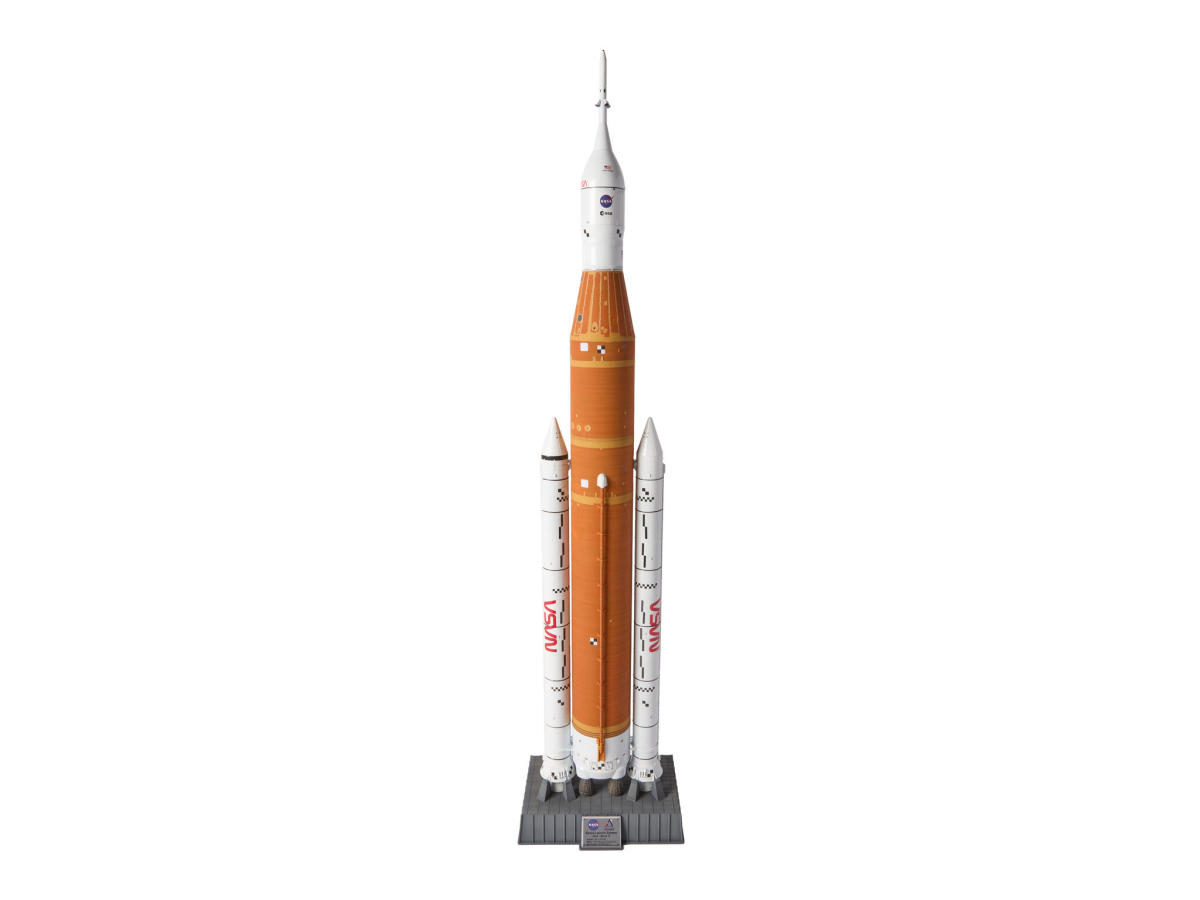 1:144-NASA Artemis Space Launch System