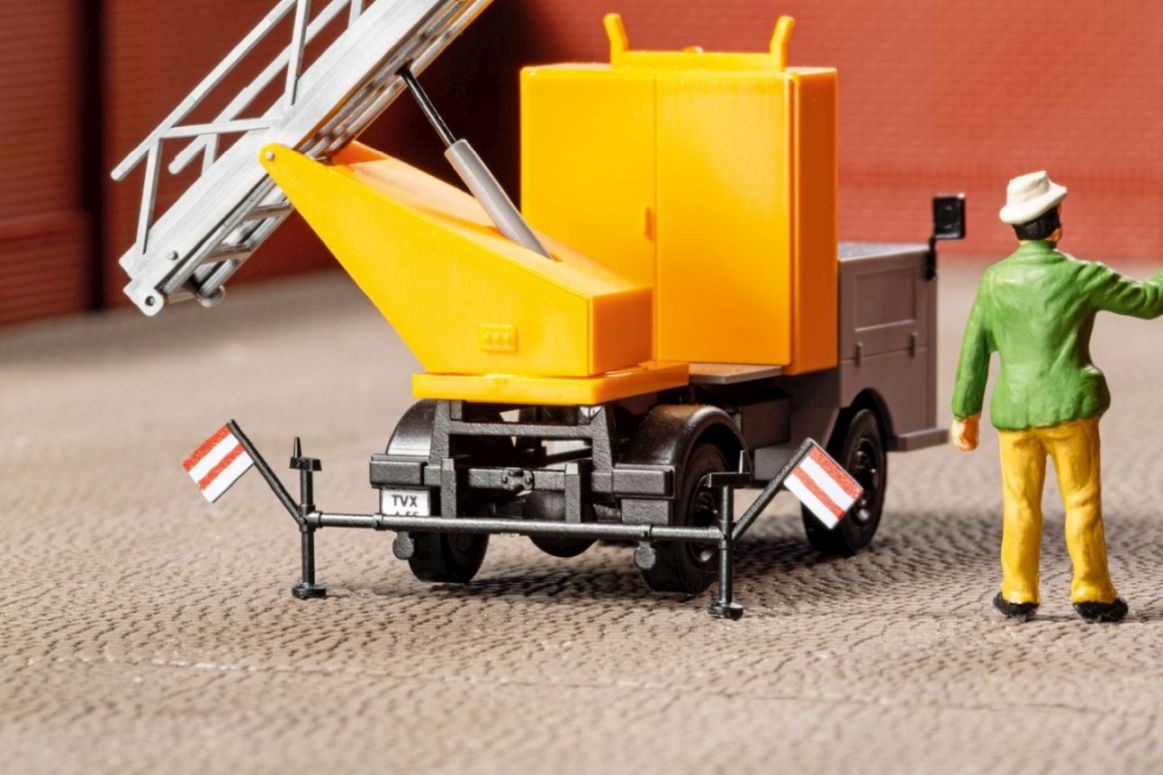 Multicar M22 Drehleiter Bauh