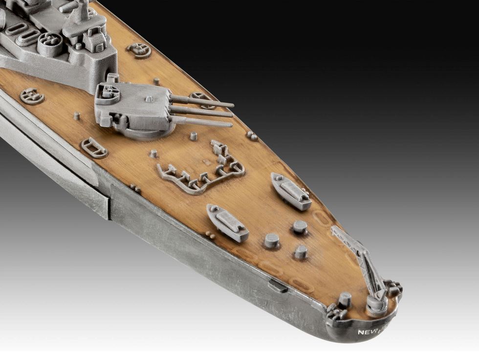 1:1200-Battleship USS New Jersey