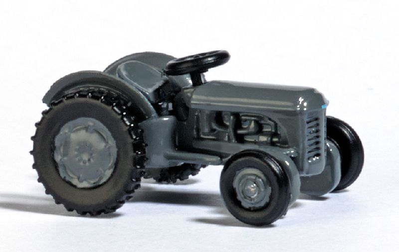 N-Ferguson Traktor, grau