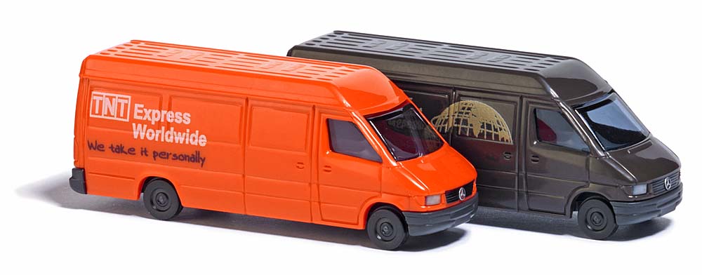 N-N-Zwei Mercedes Sprinter »UPS« und TNT