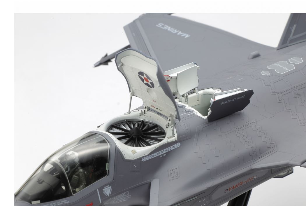 1:48 US F-35B Lightning II