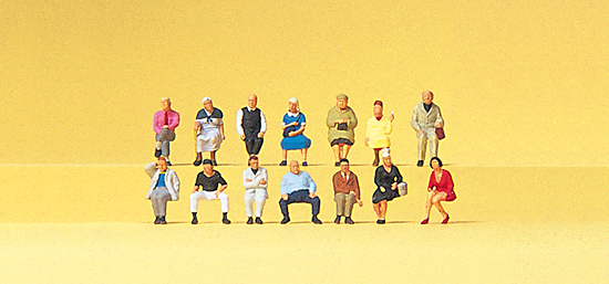Sitzende Reisende mit 14 Figuren
