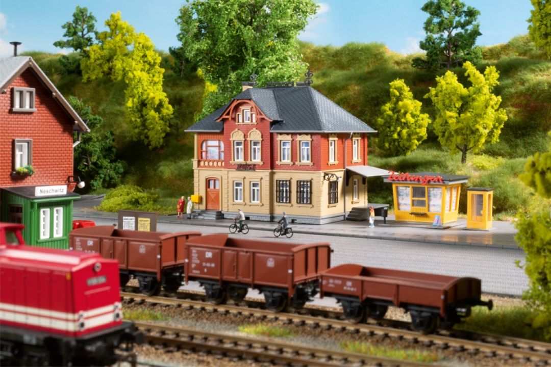 TT-Set Bahnhof Neschwitz