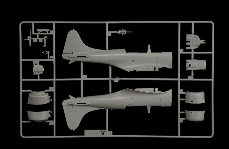 1:48 USN Douglas SBD-3 Dauntless