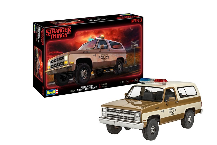 1:25-Stranger Things, 1985 Chevrolet K5