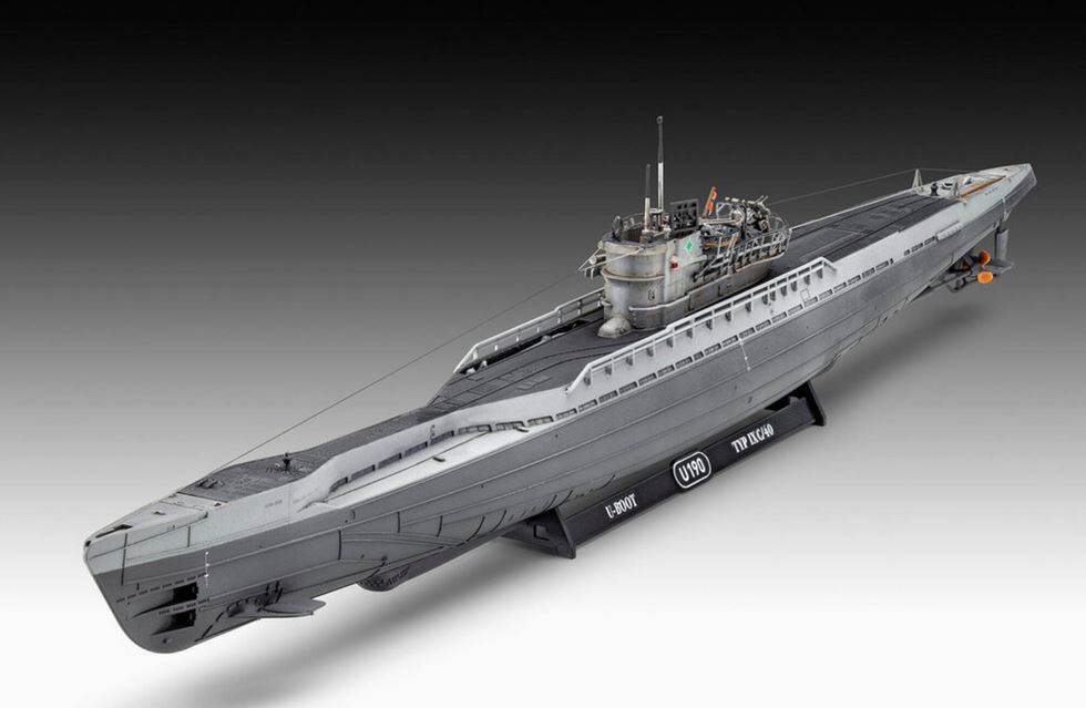 1:144-German Submarine Type IX C/40
