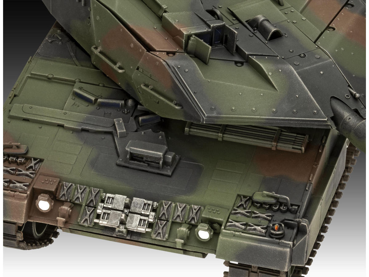 1:35-70 Jahre Bundeswehr: Leopard 2 A6A2
