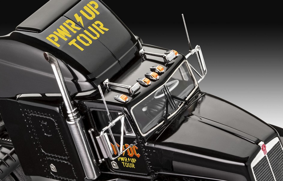 1:32-AC/DC Tour Truck & Trailer