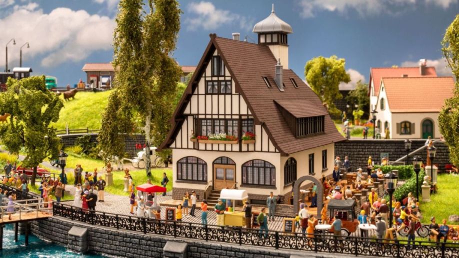 N-Wirtshaus mit Biergarten