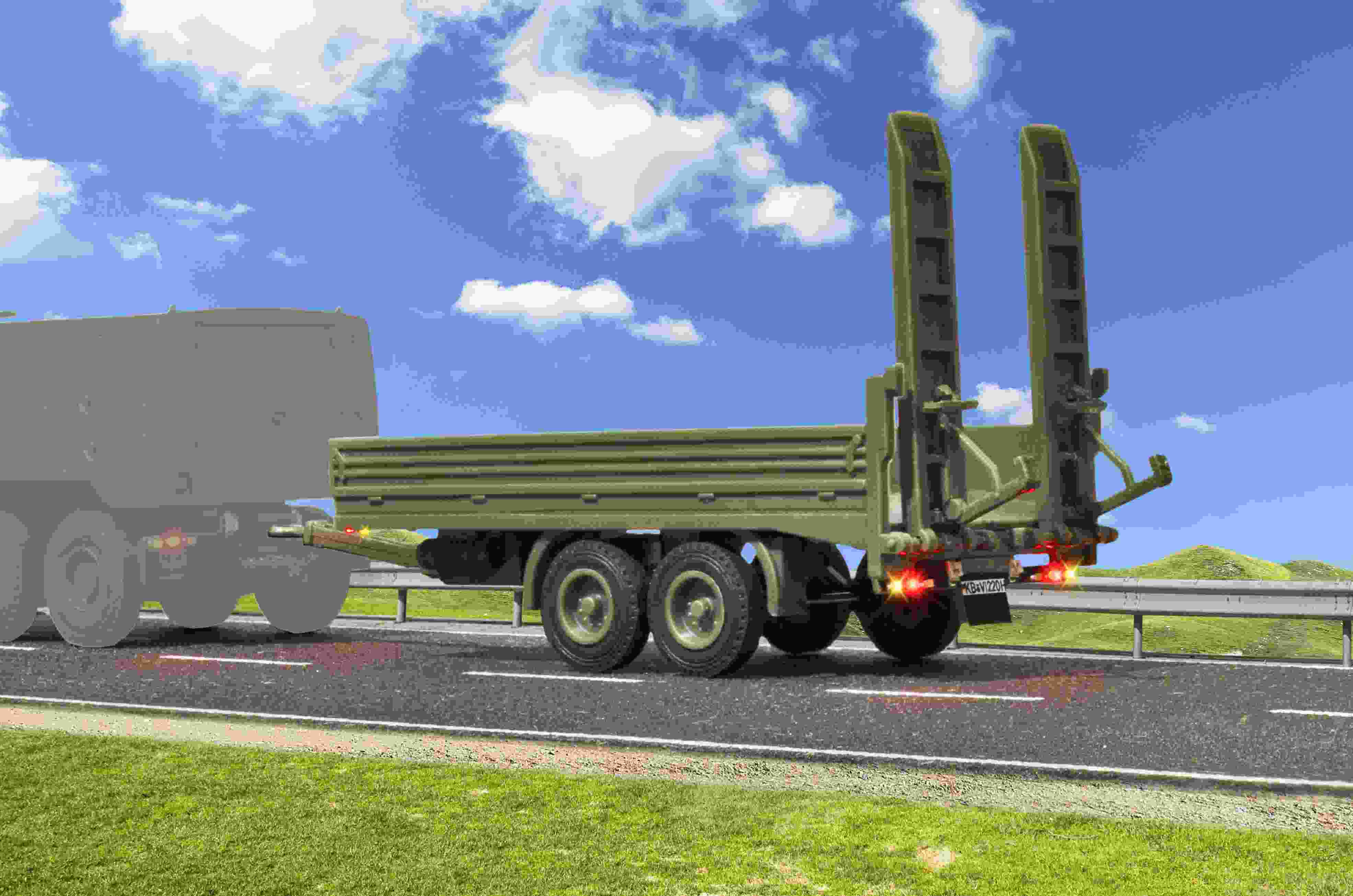 H0-Tandem Tieflader, Militär