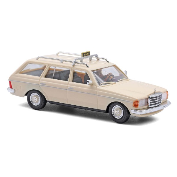 MB W123 T, Taxi mit Fahrer