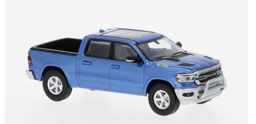 RAM 1500, blau (Metallic)