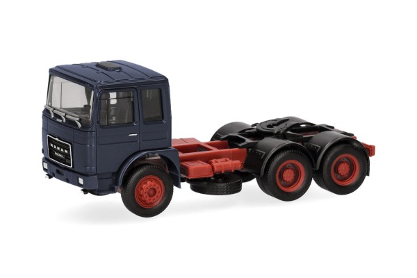 Roman Diesel Zugmaschine 3achs