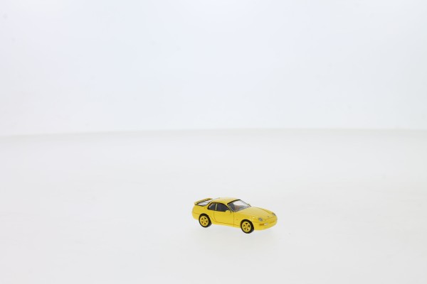Porsche 968, gelb