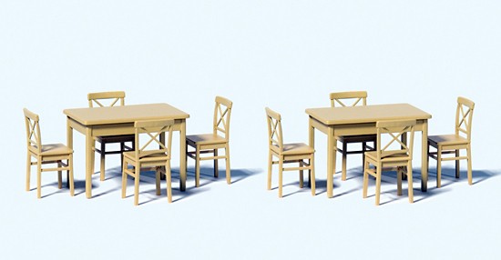 1:50-2 Tische und 8 Stühle, Bausatz
