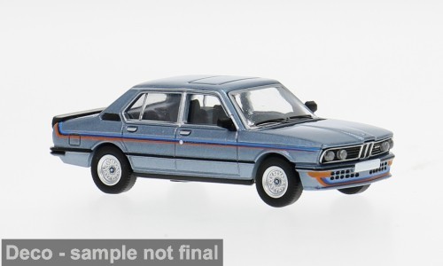 BMW M535i (E12), hellblau/Dekor, 1980