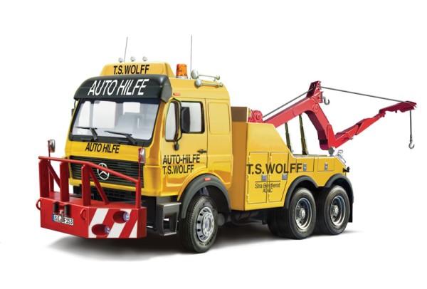 1:24 MERCEDES-BENZ WRECKER TRUCK
