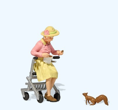 Alte Dame mit Rollator, Eichhörnchen fü