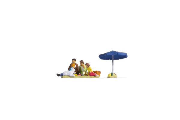 H0-Familie beim Picknick