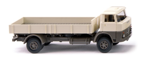 Pritschen-Lkw (Henschel HS 14/16)