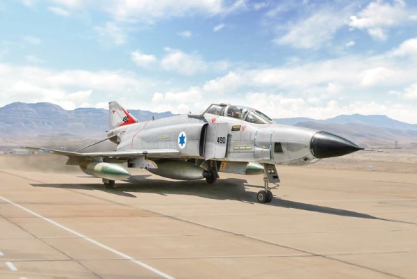 1:48 RF-4E Phantom II